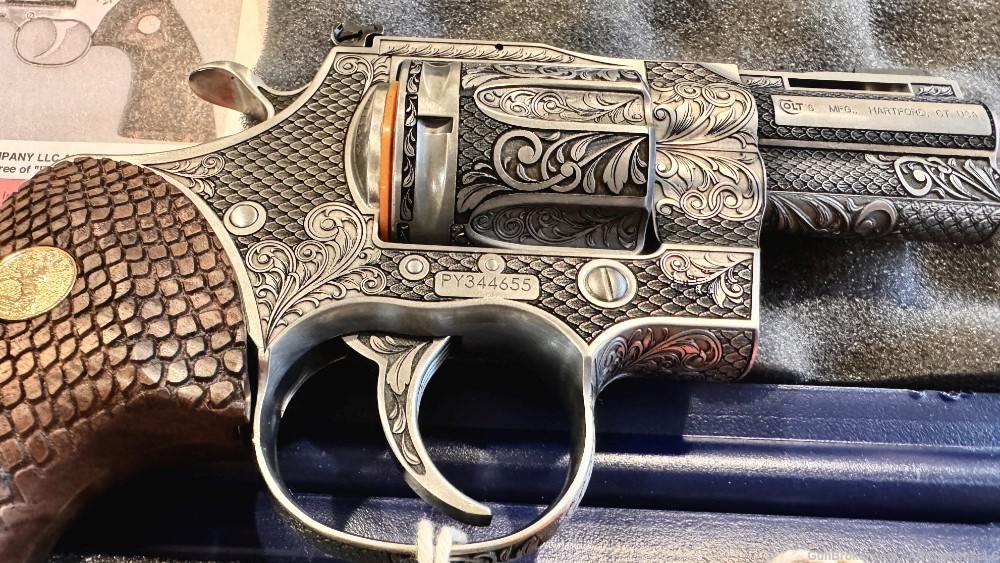 Spectacular custom Colt Python Full Coverage Custom Engraved-img-2