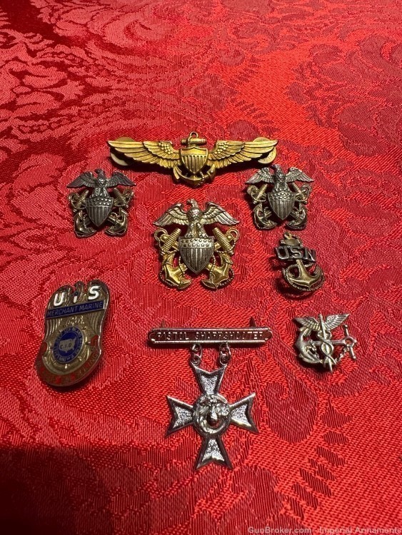 WW2 US Military Navy Marine 10k Gold and Sterling silver badges-img-0