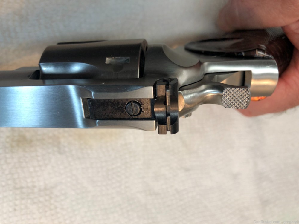 Ruger GP 100, .357 mag custom grips, holster, case.-img-10