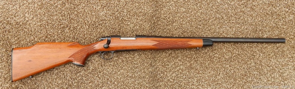 Remington Model 700 BDL Varmint - .223 Rem. - 24" Heavy Barrel - 1980-img-0
