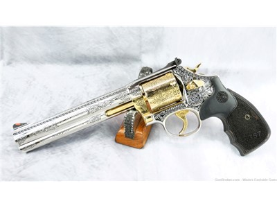 S&W 686 PLUS ENGRAVED HIGH POLISH STAINLESS STEEL 24K GOLD ACCENTS