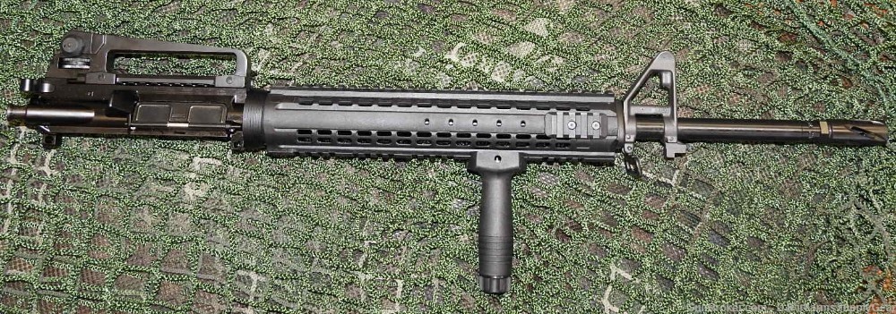 AR-15 20" Complete Upper Receiver w IMI Handguard, Ft Grip, & Carry Handle-img-4