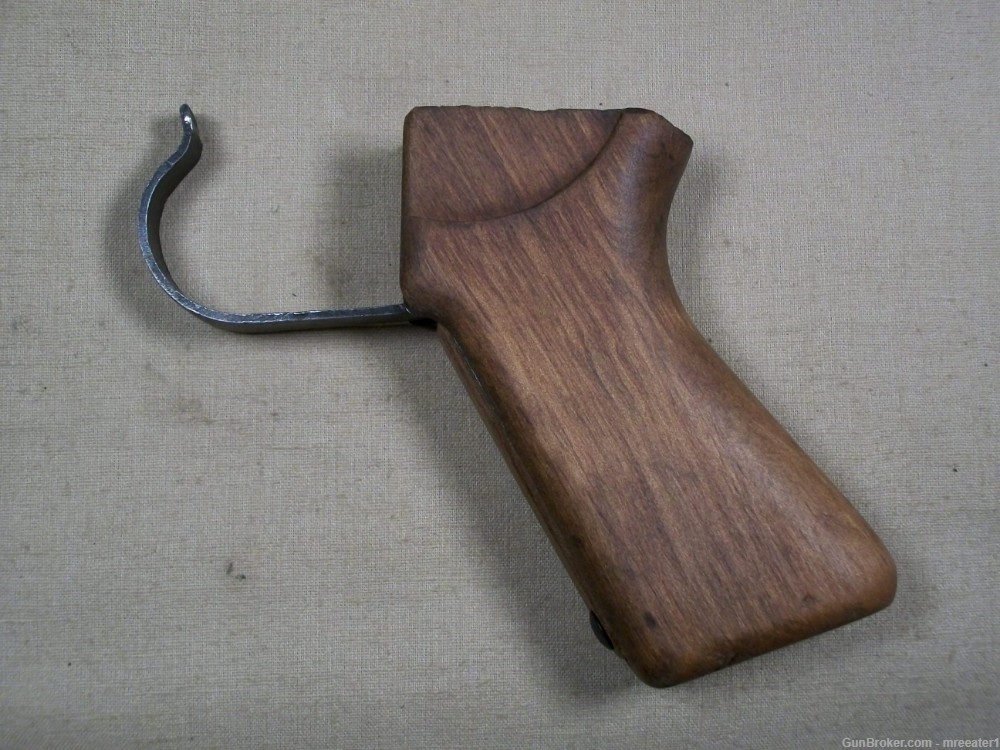 Australian L1A1 pistol grip, wood, + trigger guard & strap........ inch fal-img-0