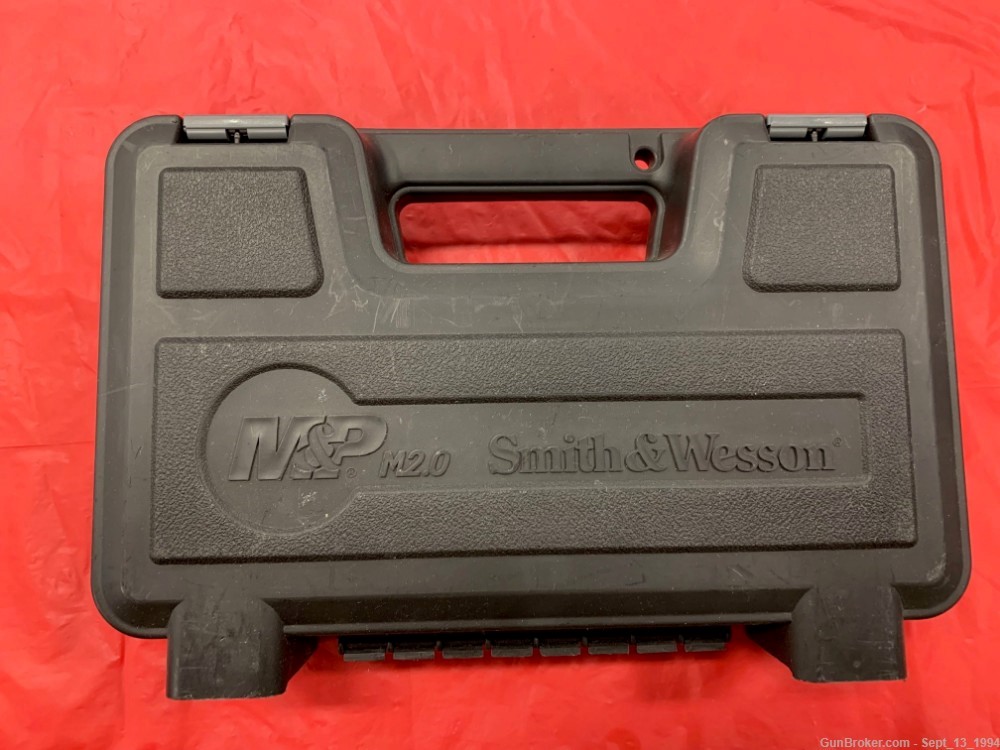 Smith & Wesson M&P9 M2.0 5.25" APEX trigger, Trijicon NS 9mm in BOX!-img-17