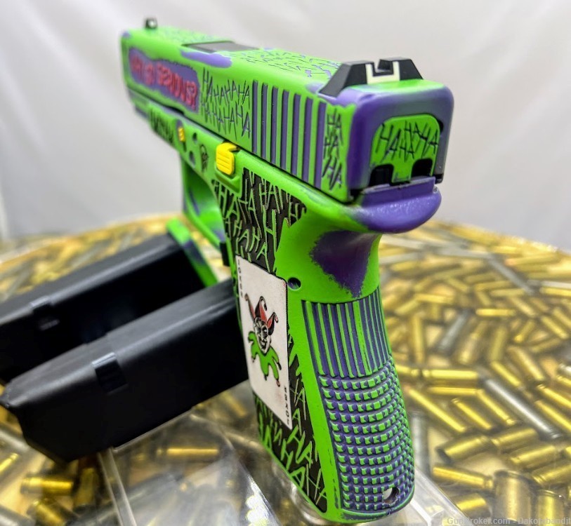  Glock 19 15rd Joker Battleworn Engraved and w/ Custom Case-img-17