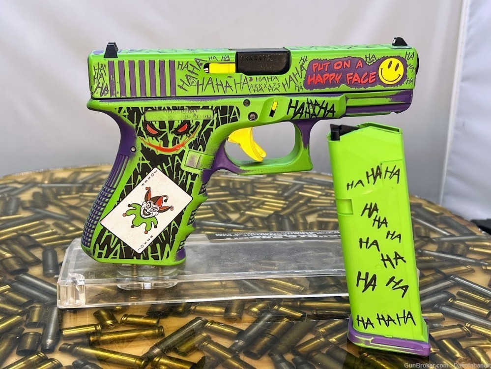  Glock 19 15rd Joker Battleworn Engraved and w/ Custom Case-img-0
