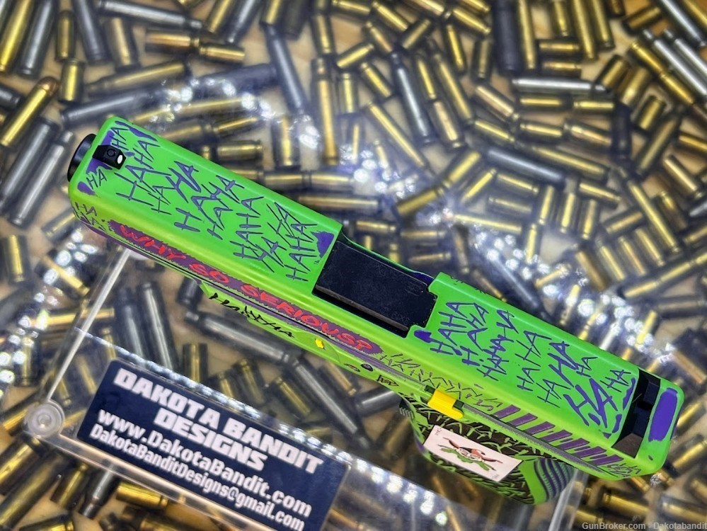  Glock 19 15rd Joker Battleworn Engraved and w/ Custom Case-img-4