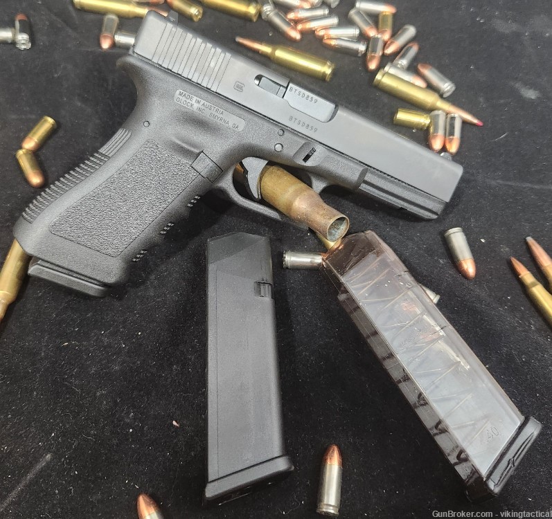 Glock 22 Gen3 .40 S&W, Unfired, 3 Mags, 15-Rd, Striker-Fired-img-0