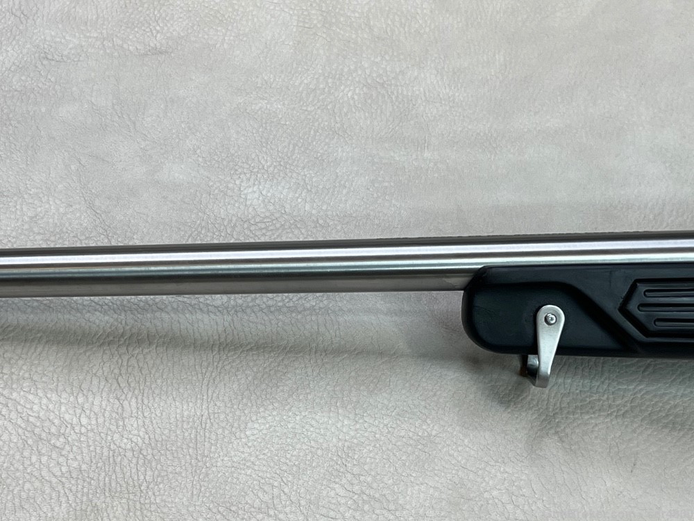 Ruger M77 MKII Stainless 7mm Rem Mag Zytel Paddle Stock w/Rings Made 1997-img-43