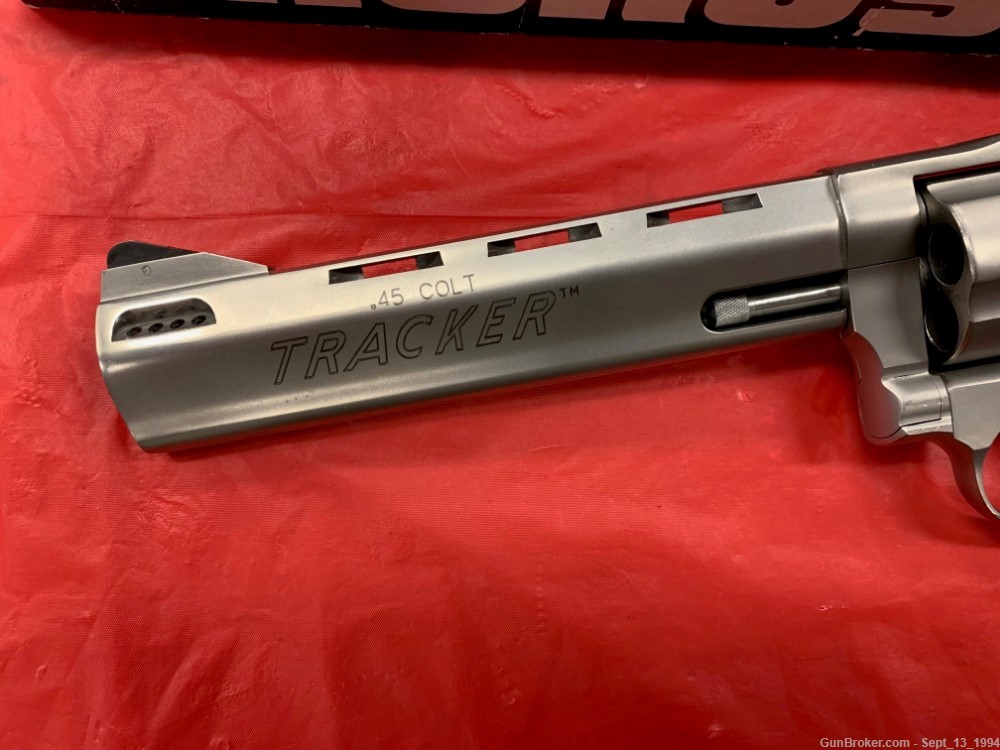 Taurus Tracker M604 ,45 Colt Stainless - In Box !-img-4