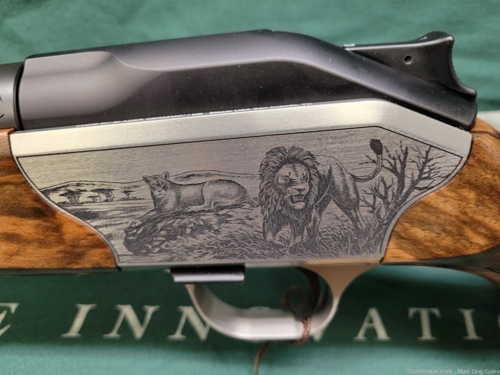 BLASER R8 LUXUS SAFARI, RIGHT HAND, 458 WIN MAG, CAPE BUFFALO/LION ENGRAVED-img-4