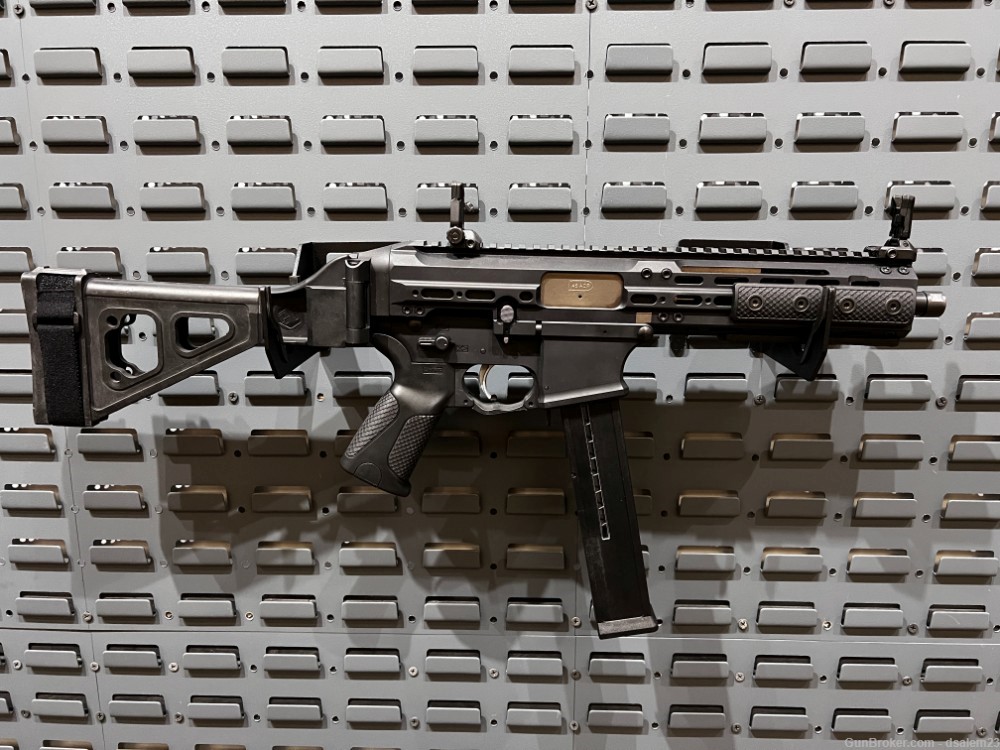 LWRC SMG45 - Pistol - 45 ACP-img-0