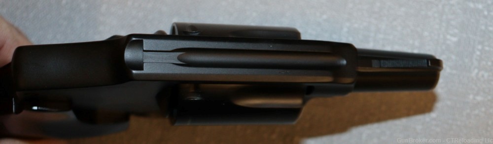 Smith & Wesson 442 38 Spl +P 1.88" Barrel 5 Shot Factory Case-img-10