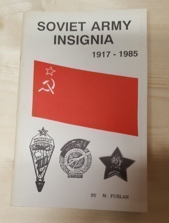 Soviet Army Insignia 1917 - 1985-img-0