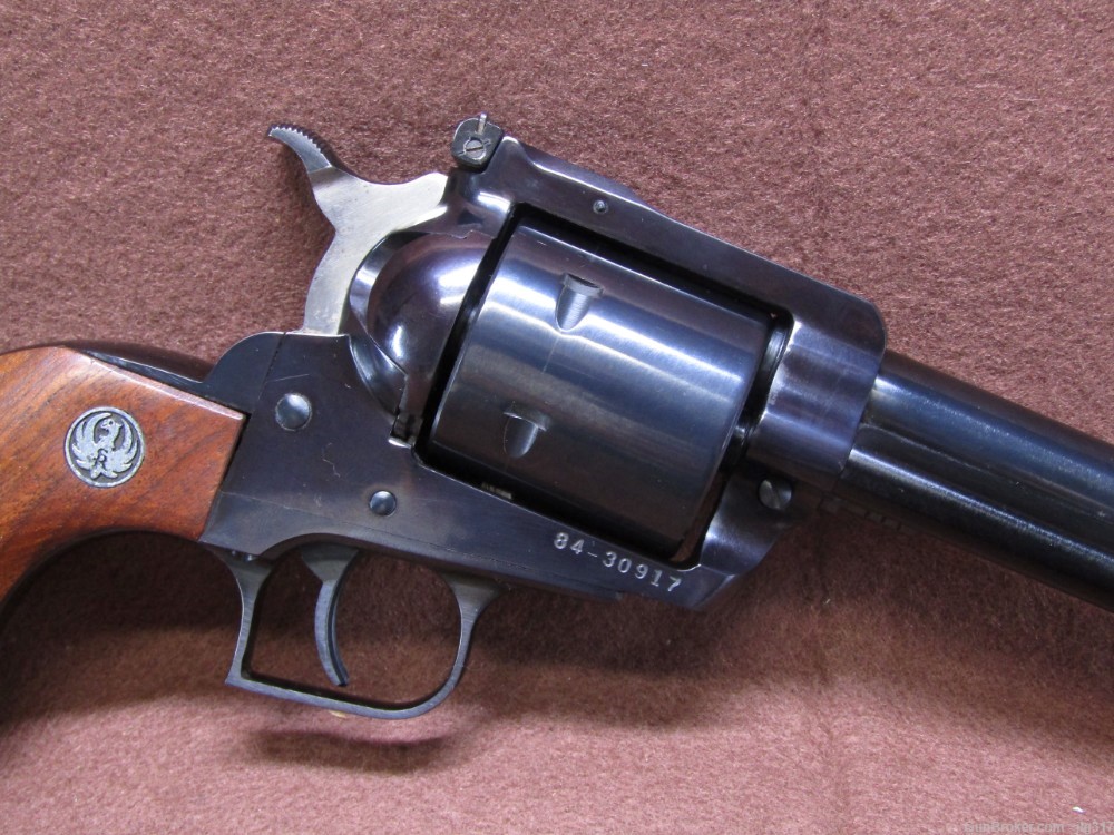 Ruger New Model Super Blackhawk 44 Mag 6 Shot Single Action Revolver 1975-img-2