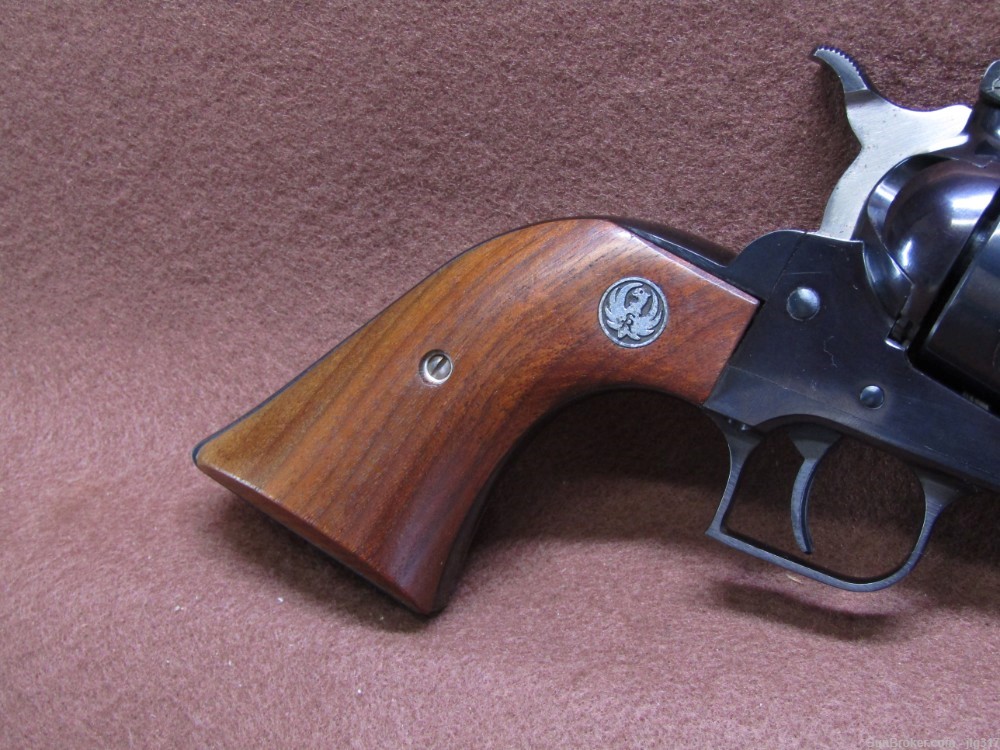 Ruger New Model Super Blackhawk 44 Mag 6 Shot Single Action Revolver 1975-img-1