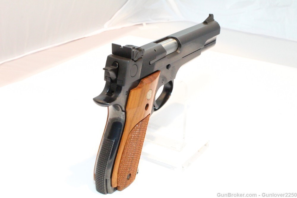Smith & Wesson Model 52-2 .38 Spl Mid Range Mint w/box! S&W-img-2