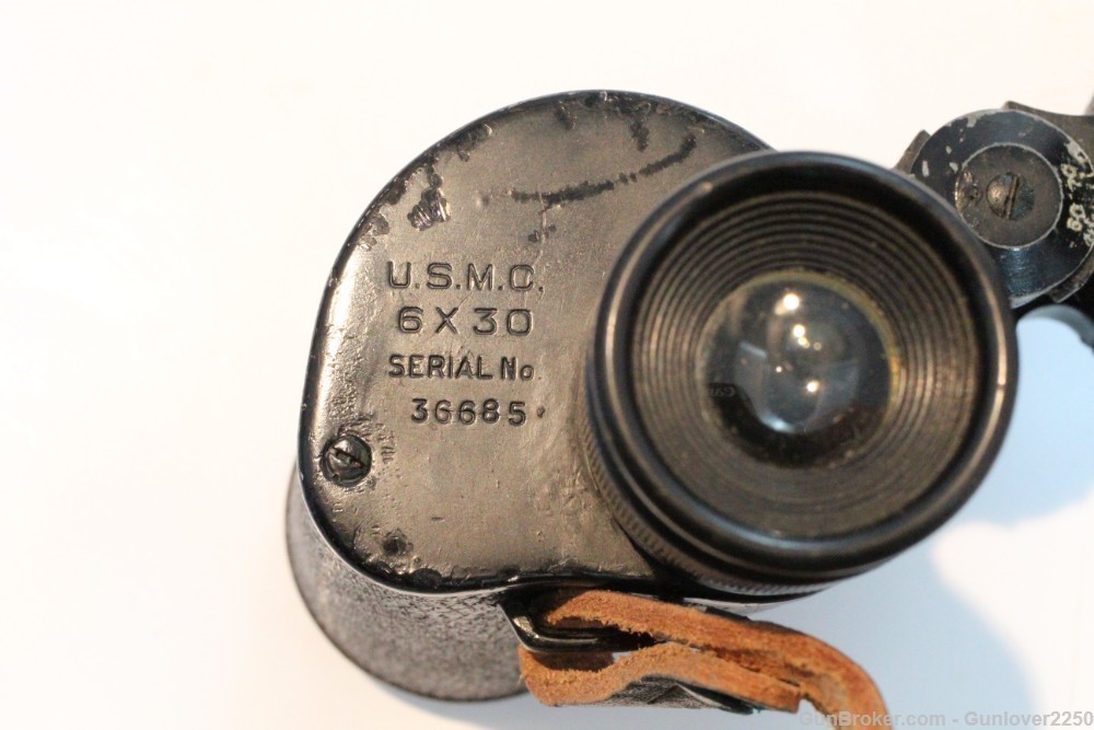 Universal Camera Corporation 6x30 USMC WWII Binoculars w/ Leather Case-img-3