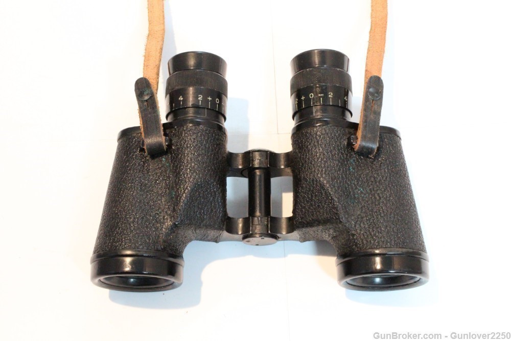 Universal Camera Corporation 6x30 USMC WWII Binoculars w/ Leather Case-img-1
