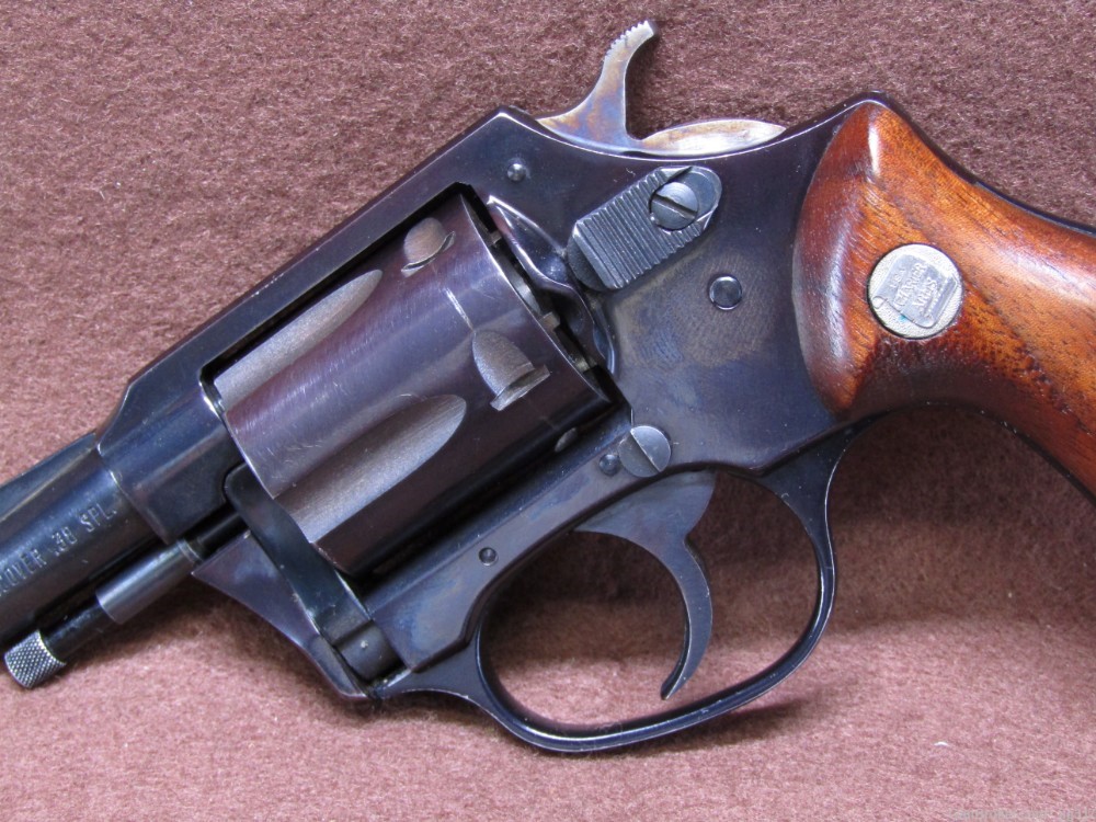 Charter Arms Corp Undercover 38 SPL 5 Shot Double Action Revolver-img-7