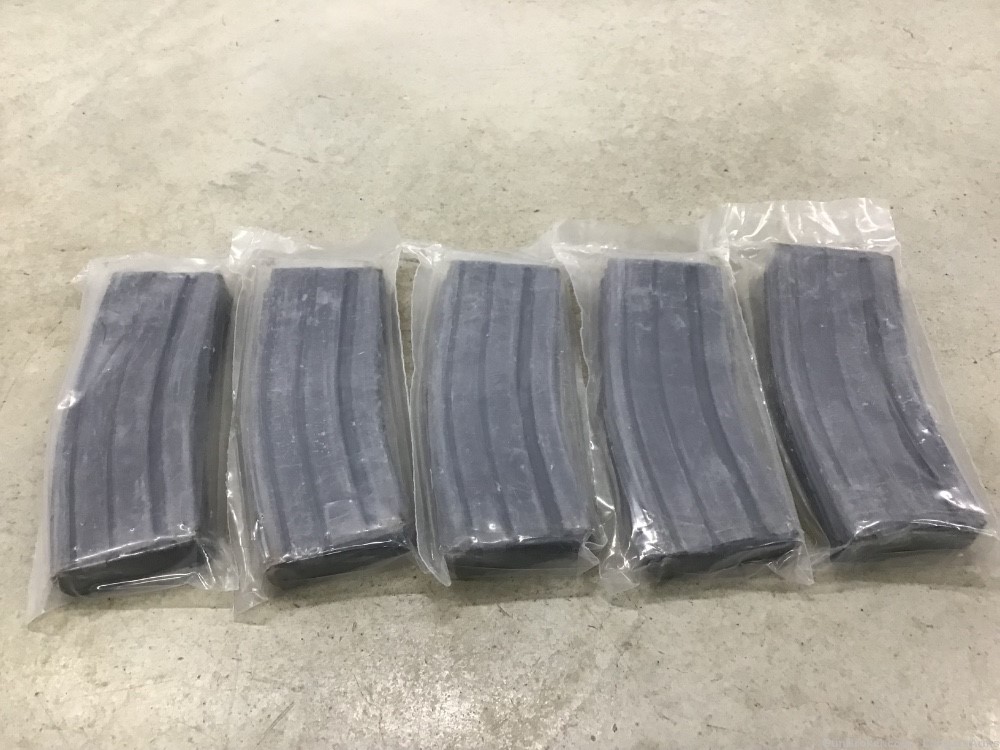 Lot of 5 Factory Sealed DSC  30 Round AR-15/M16 .223/5.56 Mags Penny 0.01-img-1