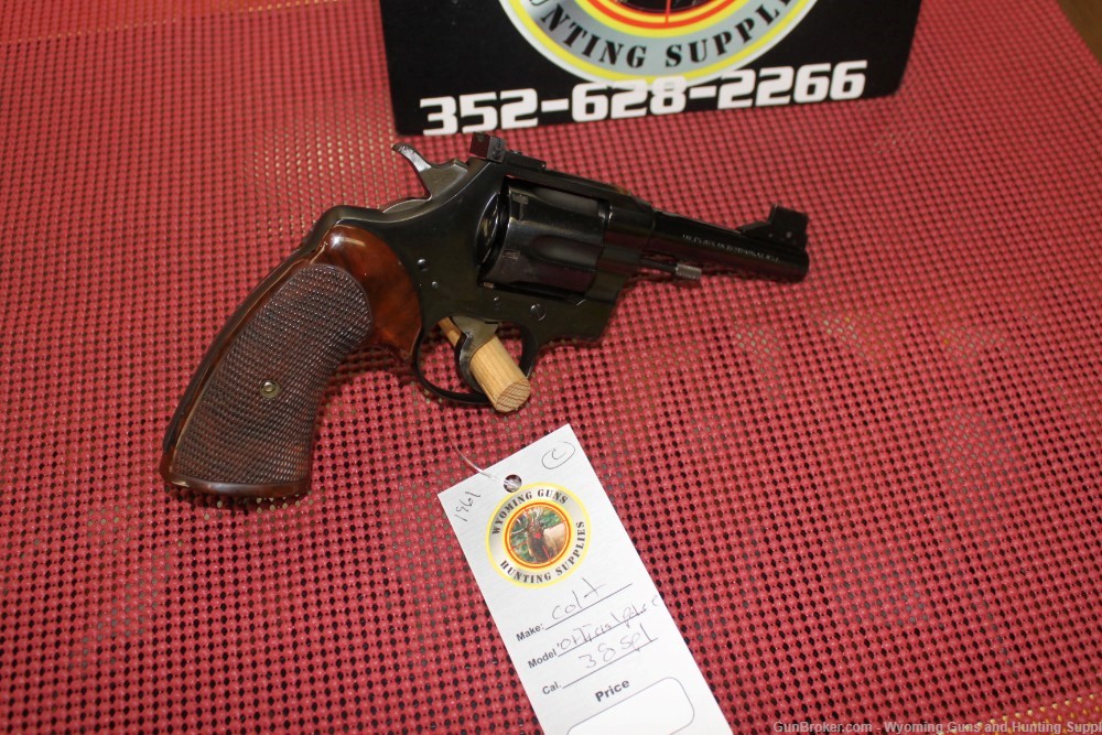  Colt Official Police .38spl 1961' Revolver 6 shot                         -img-2