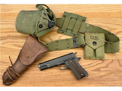COLT M1911A1 WWII HOLSTER, COMPLETE RIG & FACTORY LETTER .45 AUTO 1942 GHD 