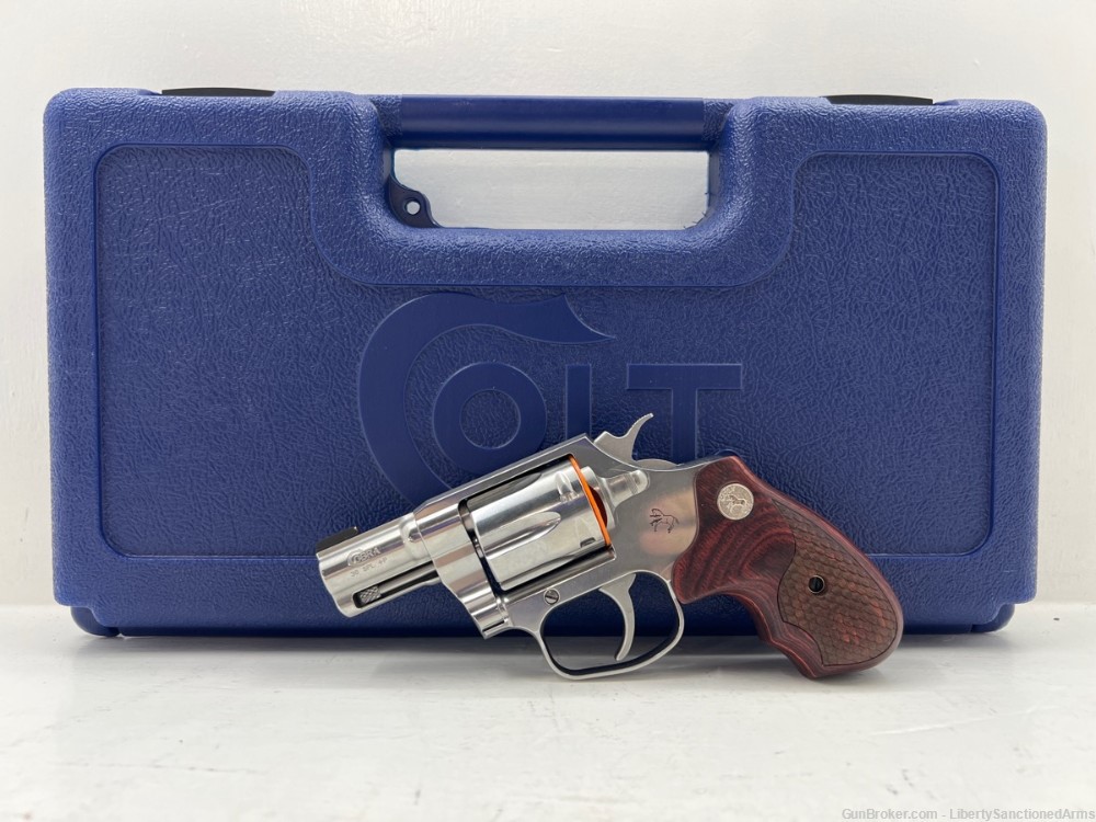 Colt Firearms Cobra .38 SPL +P Pistol Revolver Snake Wood Grips Carry Case-img-0