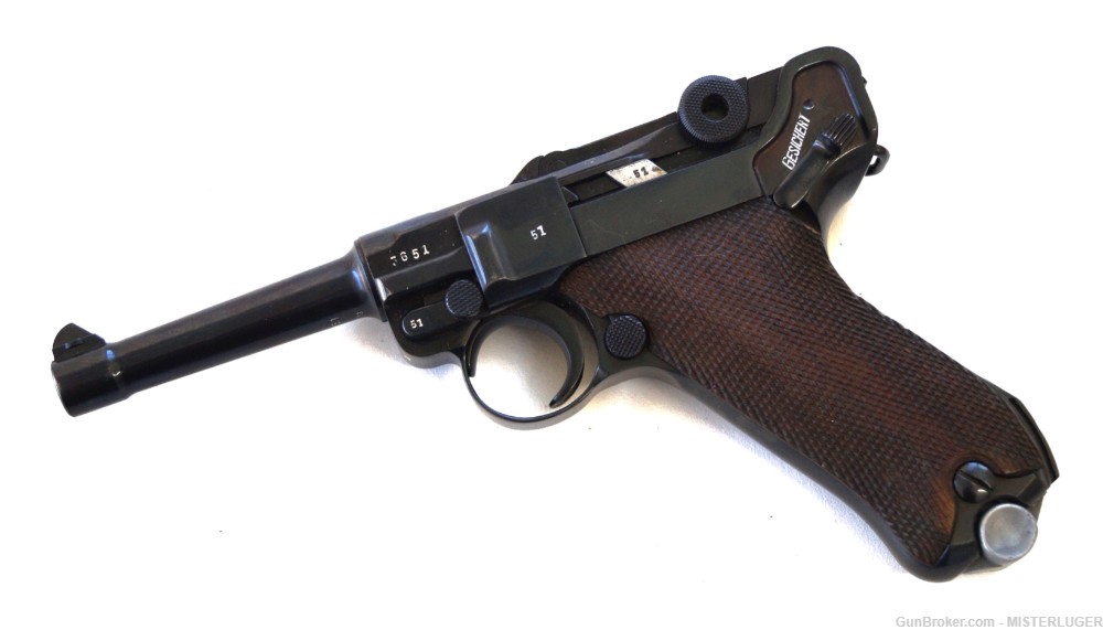 1937 S/42 MILITARY GERMAN LUGER WITH MATCHING # MAGAZINE-img-1