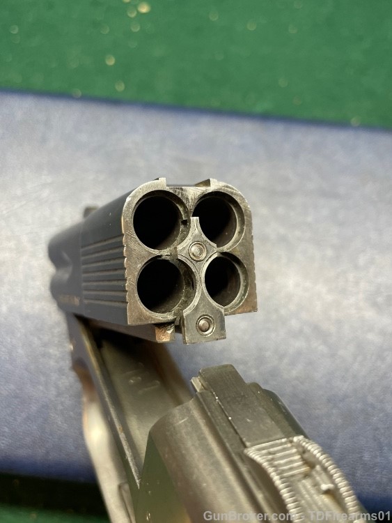 COP Derringer Double action .357 mag 4 barrel handgun w/ factory Case-img-9