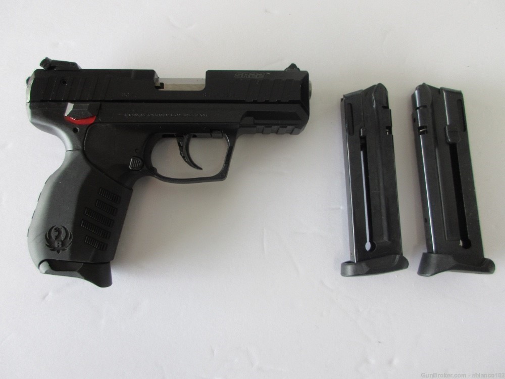 NEW RUGER  SR 22 WITH 3-10 ROUND MAGAZINES-img-1