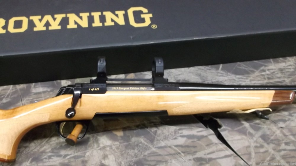 Browning X-Bolt Medallion Maple RMEF .300 WIN 2015 1 of 425-img-2