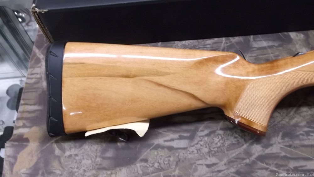 Browning X-Bolt Medallion Maple RMEF .300 WIN 2015 1 of 425-img-7