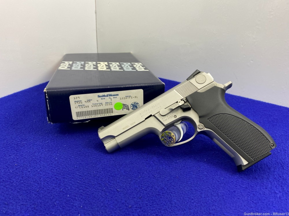 Smith Wesson 5926 9mm Stainless 4" *LIMITED THREE YEAR PRODUCTION MODEL*-img-2