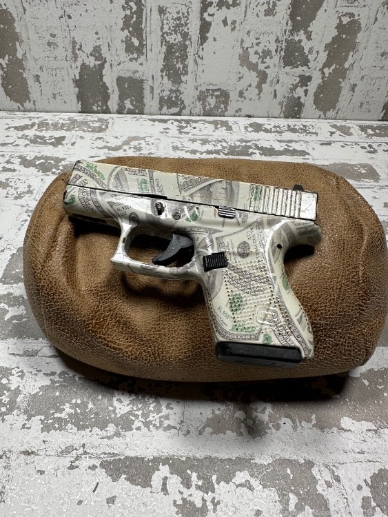 !COOL, Hundred Dollar Bill Benjamin Franklin, Glock 43, 9mm, Custom!-img-1