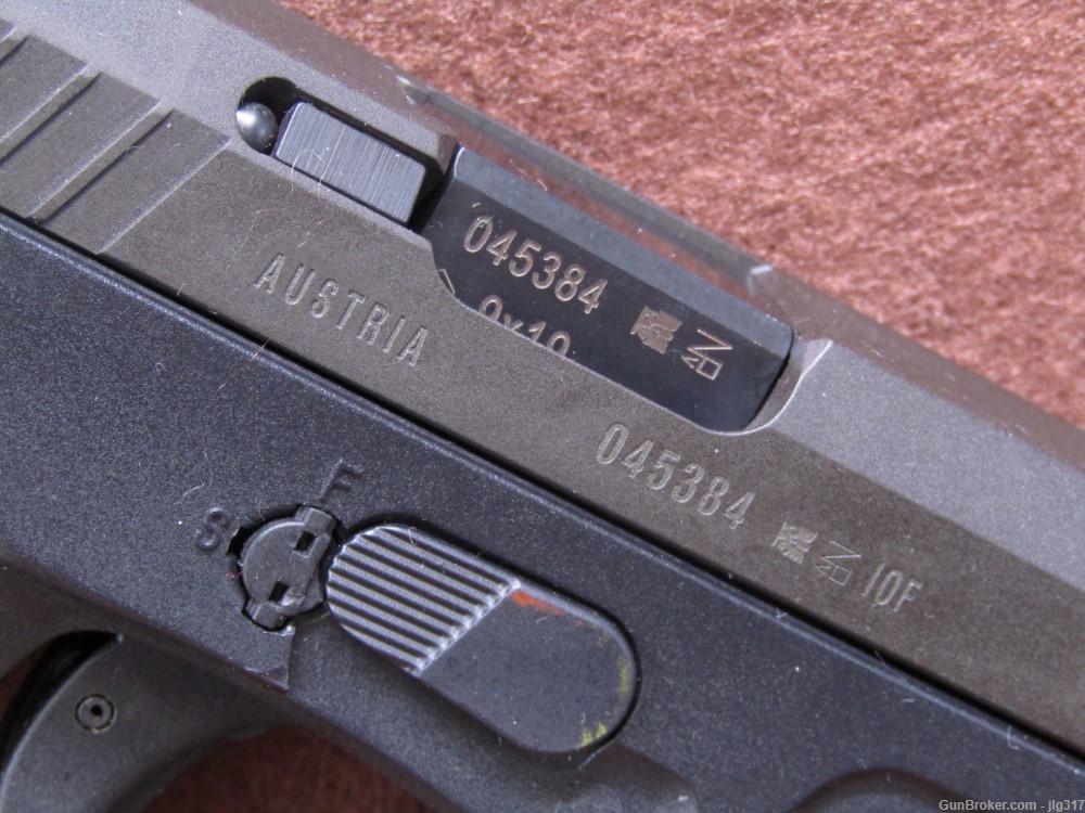 Steyr Mannlicher M9-A1 9 mm Semi Auto Pistol 2x 15 RD Mags-img-5