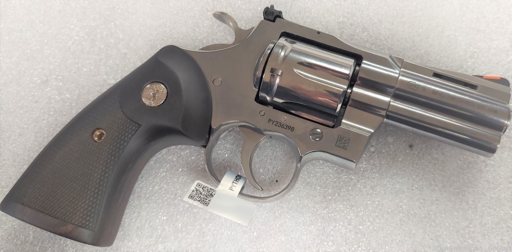 NEW COLT PYTHON SS 3" 6RD AS 357 Magnum or 38 Special-img-2