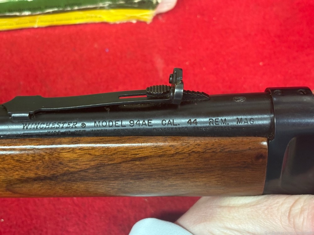 Winchester 94 AE Trapper 44 Mag-img-5