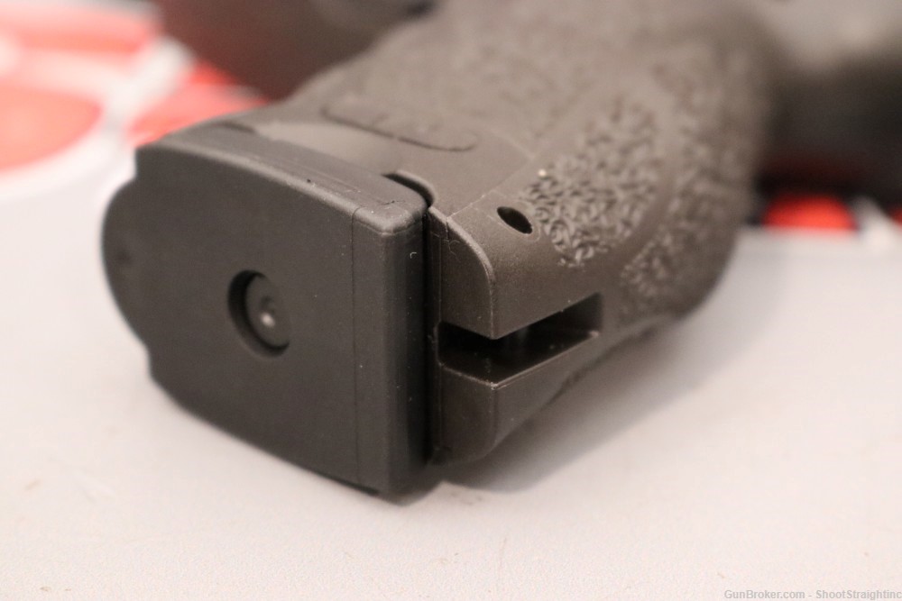 Heckler & Koch VP9 9mm 4.09" w/ Case - Germany --img-19