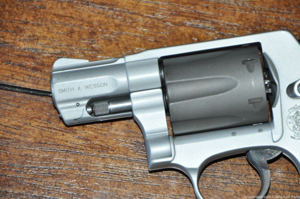 Smith & Wesson 331 Air Lite Titanium 32HR Mag w/ CTC Laser Grips-img-16