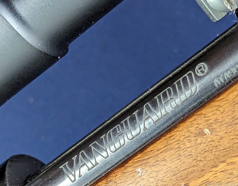 Beautiful Weatherby Vanguard .300 Mag Deluxe w/Scope and Custom Features-img-17
