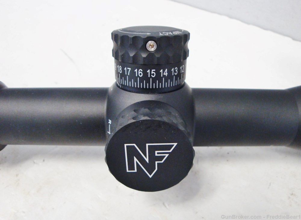 Nightforce NX8 4-32x50mm F1 Riflescope NEW IN BOX!-img-7