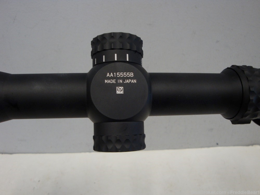 Nightforce NX8 4-32x50mm F1 Riflescope NEW IN BOX!-img-12