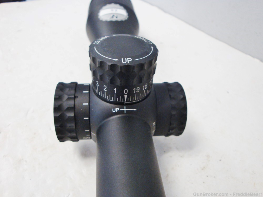 Nightforce NX8 4-32x50mm F1 Riflescope NEW IN BOX!-img-15