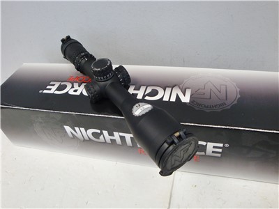 Nightforce NX8 4-32x50mm F1 Riflescope NEW IN BOX!
