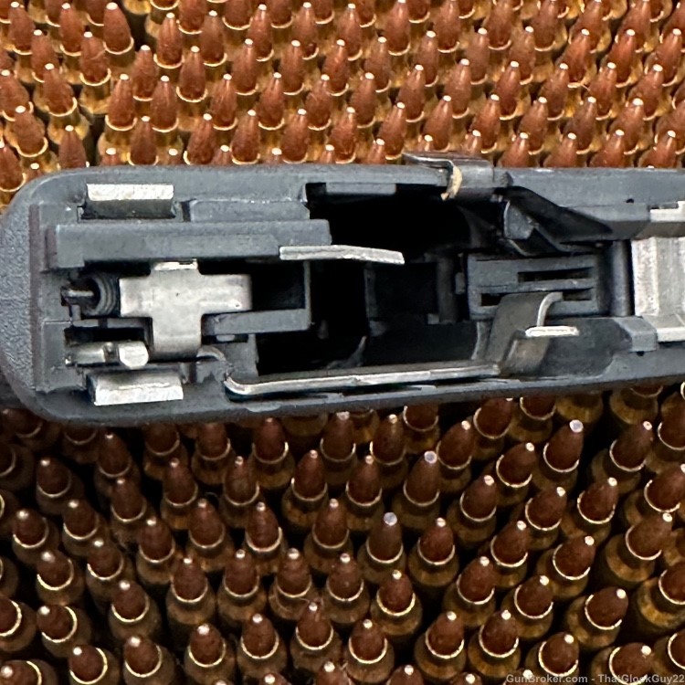 Glock 17 17L 22 24 31 34 35 Complete Lower Frame Receiver Factory OEM Flag-img-11
