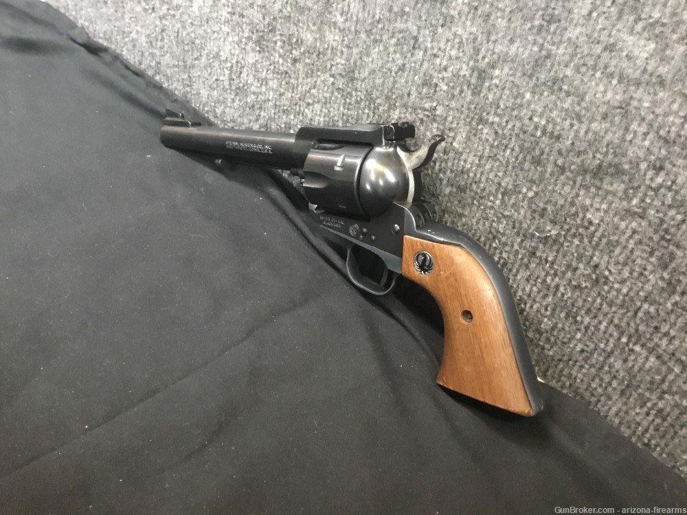 Ruger BlackHawk 357 Magnum Revolver 3-screw No Transfer bar-img-5