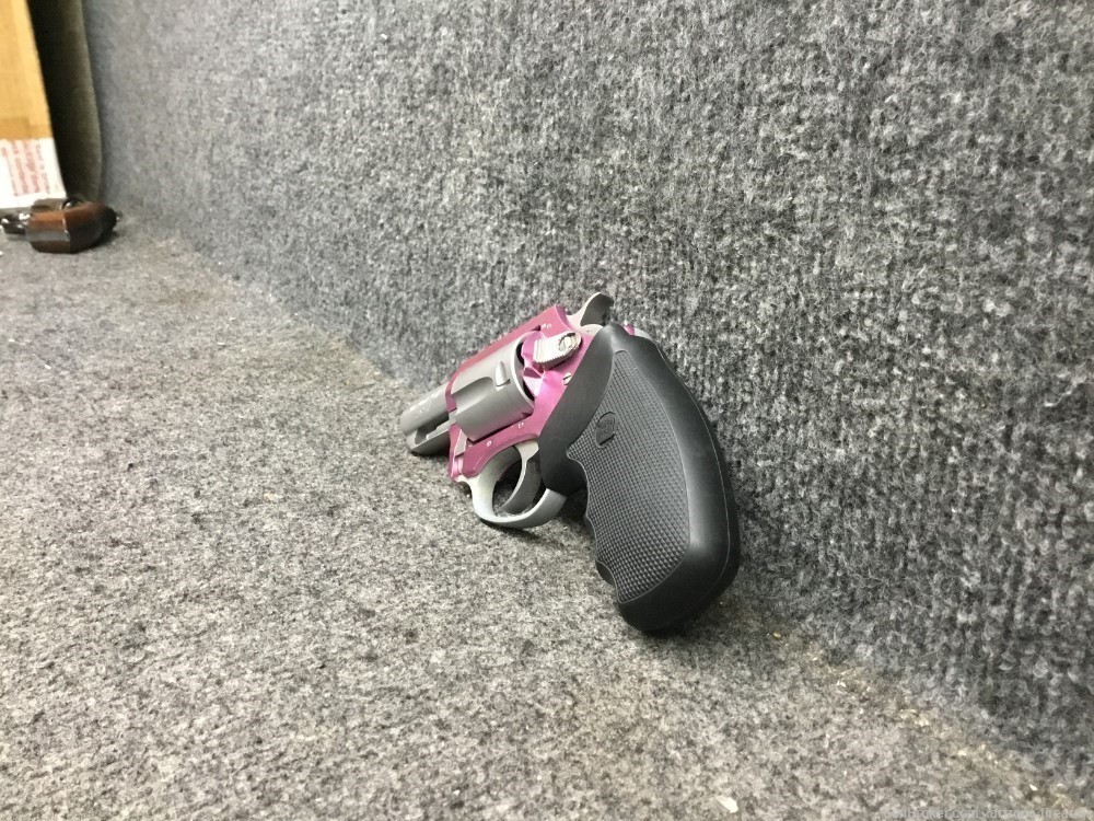 Charter Arms The Pink Lady .38SpL Revolver-img-2