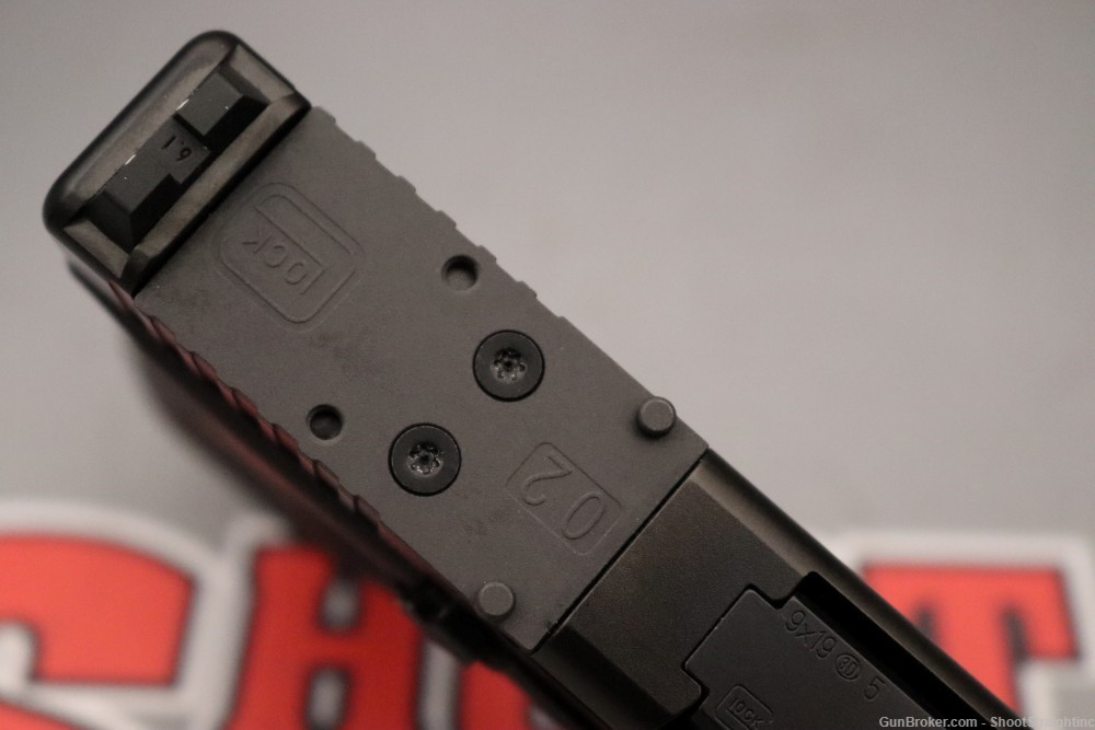 Glock 19 GEN5 MOS  9mm 4.01" w/ Box-img-26