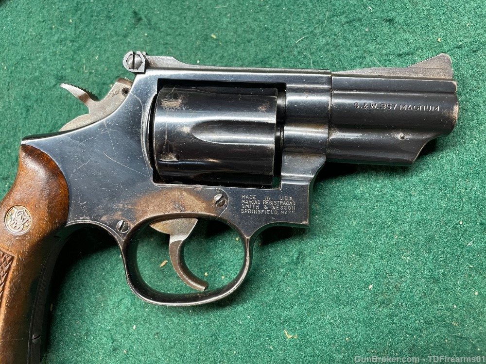 Smith and wesson 19 19-5 combat magnum .357 2.5" barrel -img-2